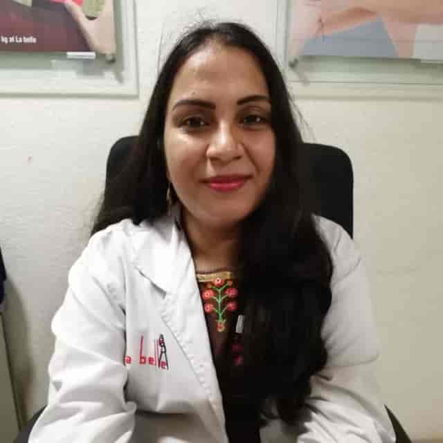 Dr. Deepika Agarwal