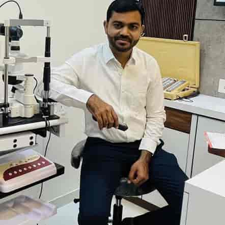 Dr. Vaibhav Kanse