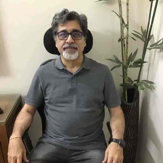 Dr. Aneesh Baweja
