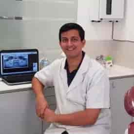 Dr. Manak Khosla