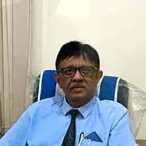 Dr. Anil Manohar