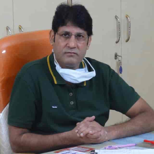Dr. Manoj Bisla