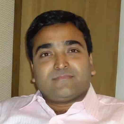 Dr. Md Zahid Hossain