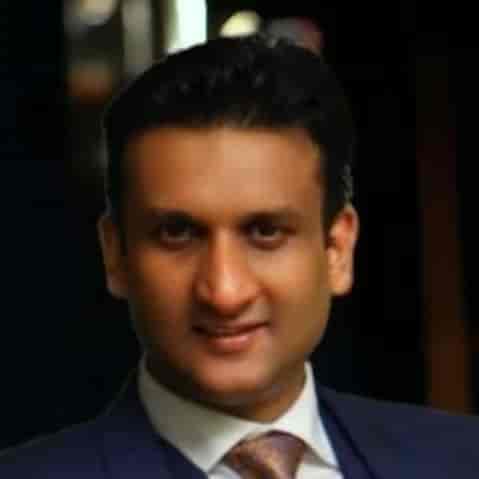Dr. Raees Tonse