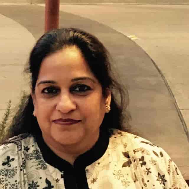 Dr. Shella Duggal