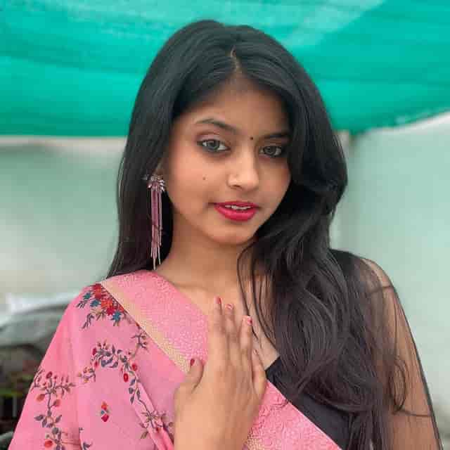 Ms. Sayalee Kulkarni