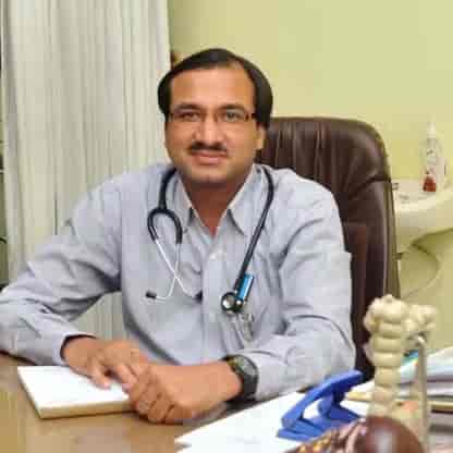 Dr. Praveen Kumar
