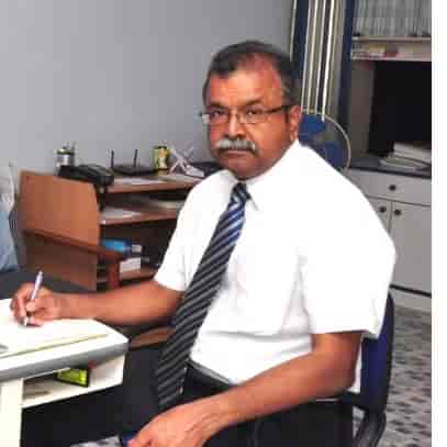 Dr. T R Ravi