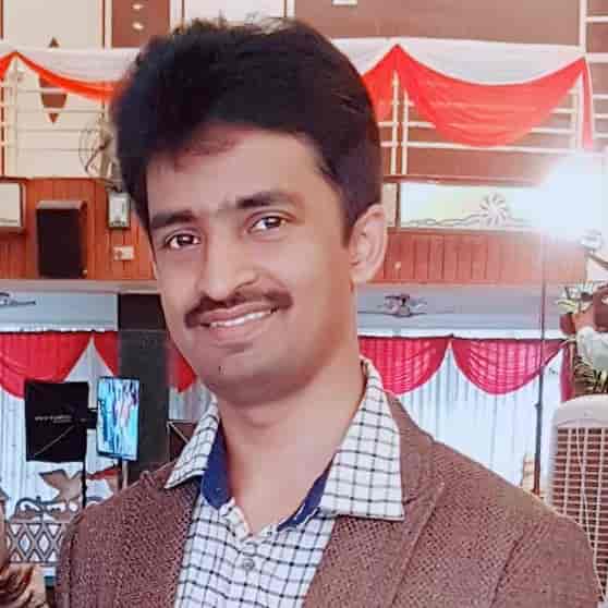 Dr. Vinod Nagesh